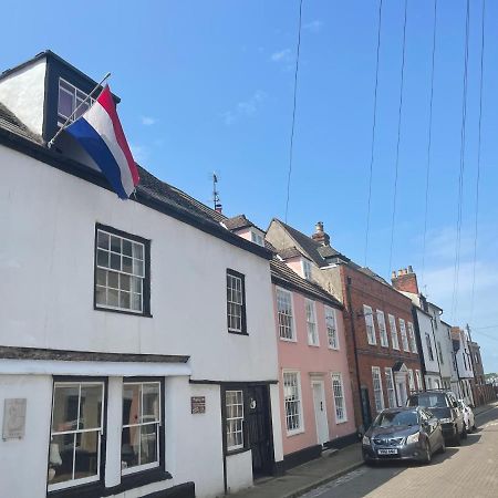 The Swan Inn Harwich Esterno foto